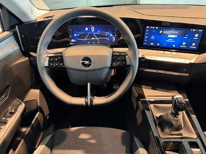Opel Astra ST 1.2 Turbo 110PS Enjoy