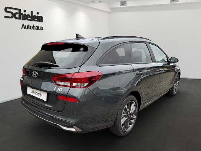 Hyundai i30 Kombi 1.0 T-GDI 100PS 7-DCT Advantage *SHZ*LHZ