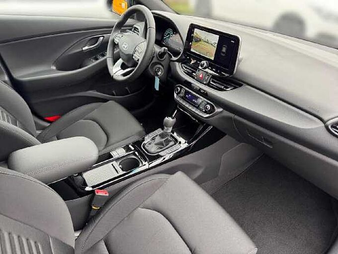 Hyundai i30 MY25 1.5 T-GDI 140PS 7-DCT Advantage *LHZ*SHZ*NAVI
