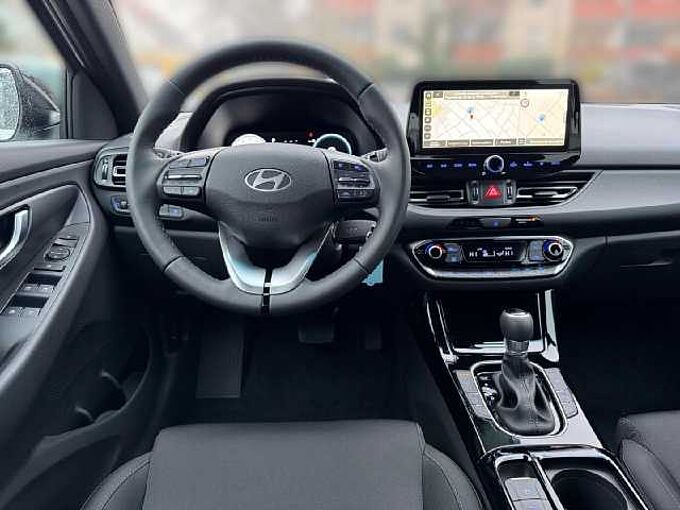Hyundai i30 1.0 T-GDI 100PS 7-DCT Advantage *NAVI*SHZ*LHZ*