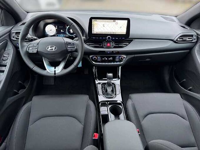 Hyundai i30 1.0 T-GDI 100PS 7-DCT Advantage *NAVI*SHZ*LHZ*