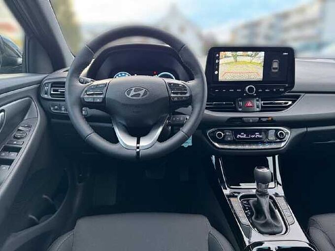 Hyundai i30 Kombi 1.5 T-GDI 140PS 7-DCT Advantage *SHZ*LHZ*