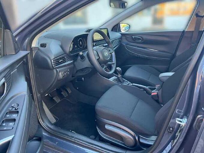 Hyundai i20 1.0 T-GDI 100PS TREND *NAVI*R-KAMERA*