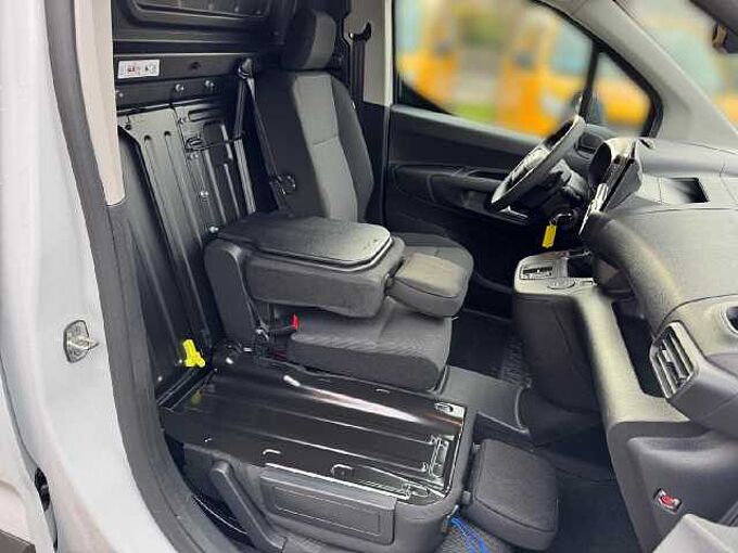 Opel Combo Cargo XL 50kWh 136PS Electric