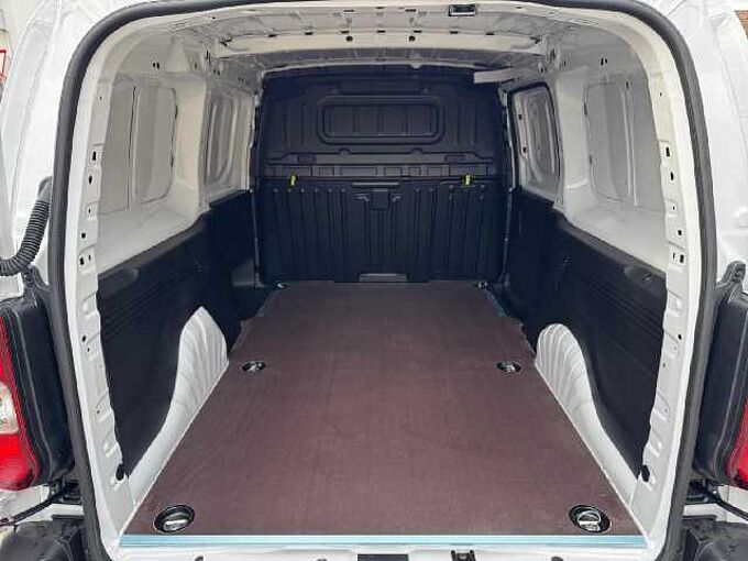 Opel Combo Cargo XL 50kWh 136PS Electric