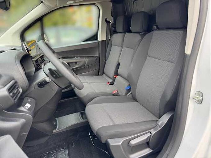 Opel Combo Cargo XL 50kWh 136PS Electric